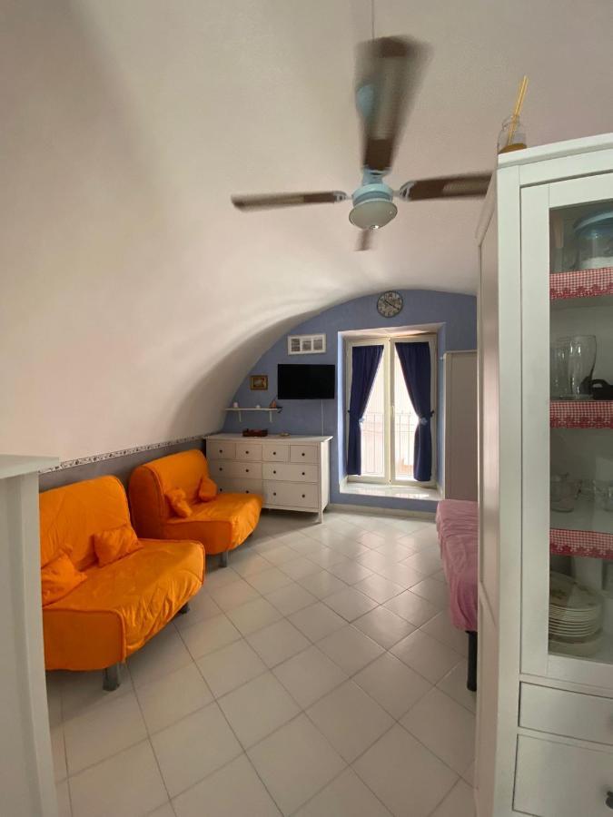 Вилла La Graziella Monolocale Procidano Экстерьер фото
